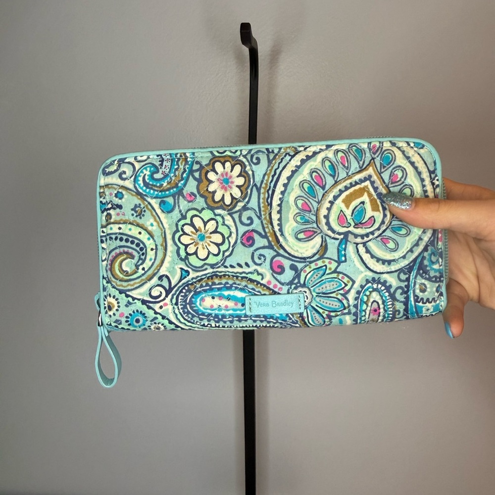 Vera Bradley Blue and Cream Paisley Wallet